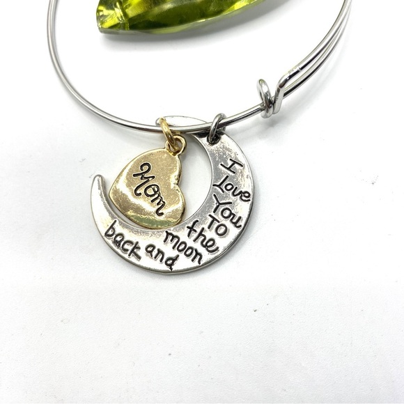 Mom Love You To The Moon Silver Tone Bracelet NWOT - Picture 2 of 6